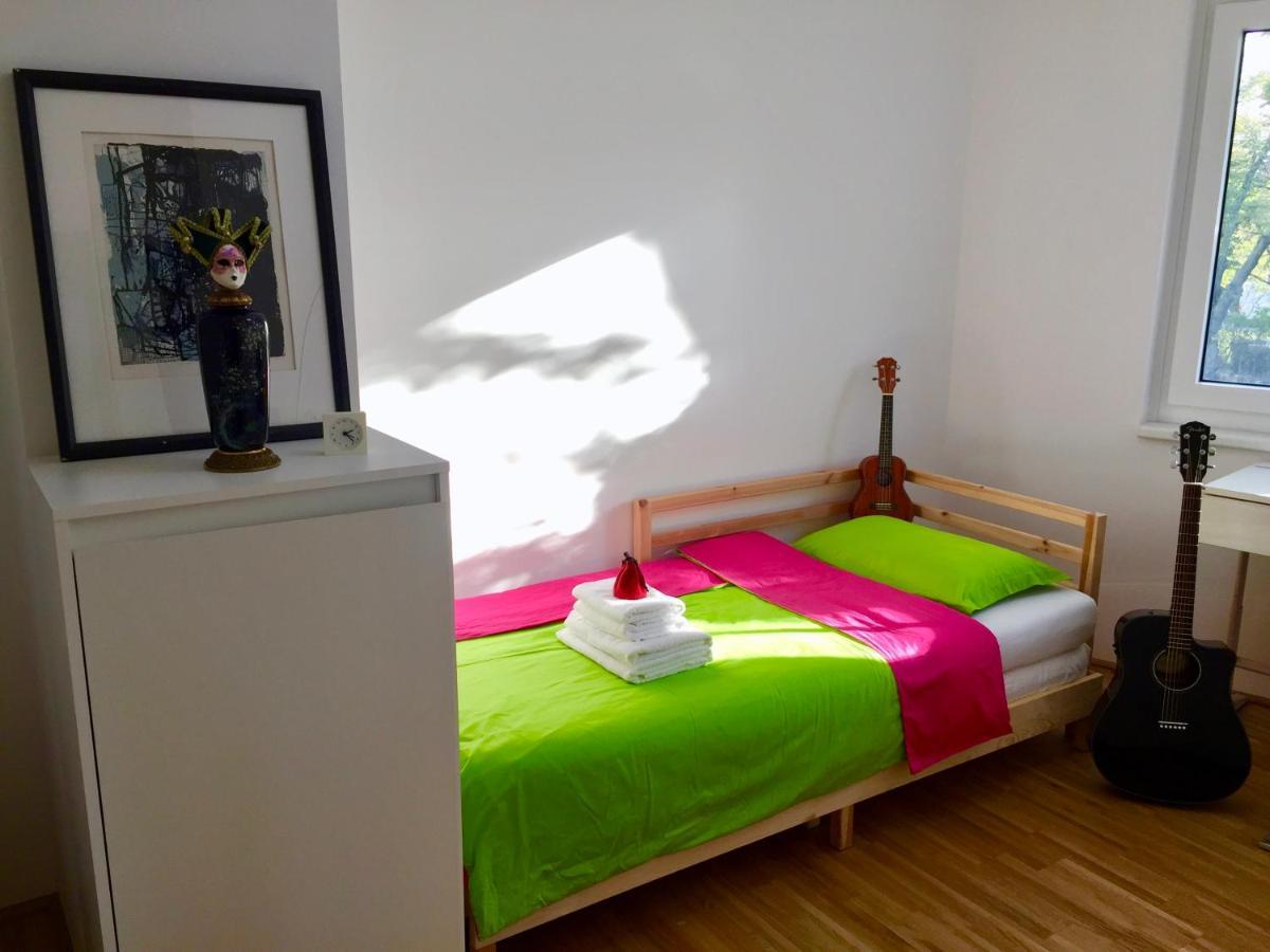 Cozy Danube Room - 15 Mins To Downtown Vídeň Exteriér fotografie